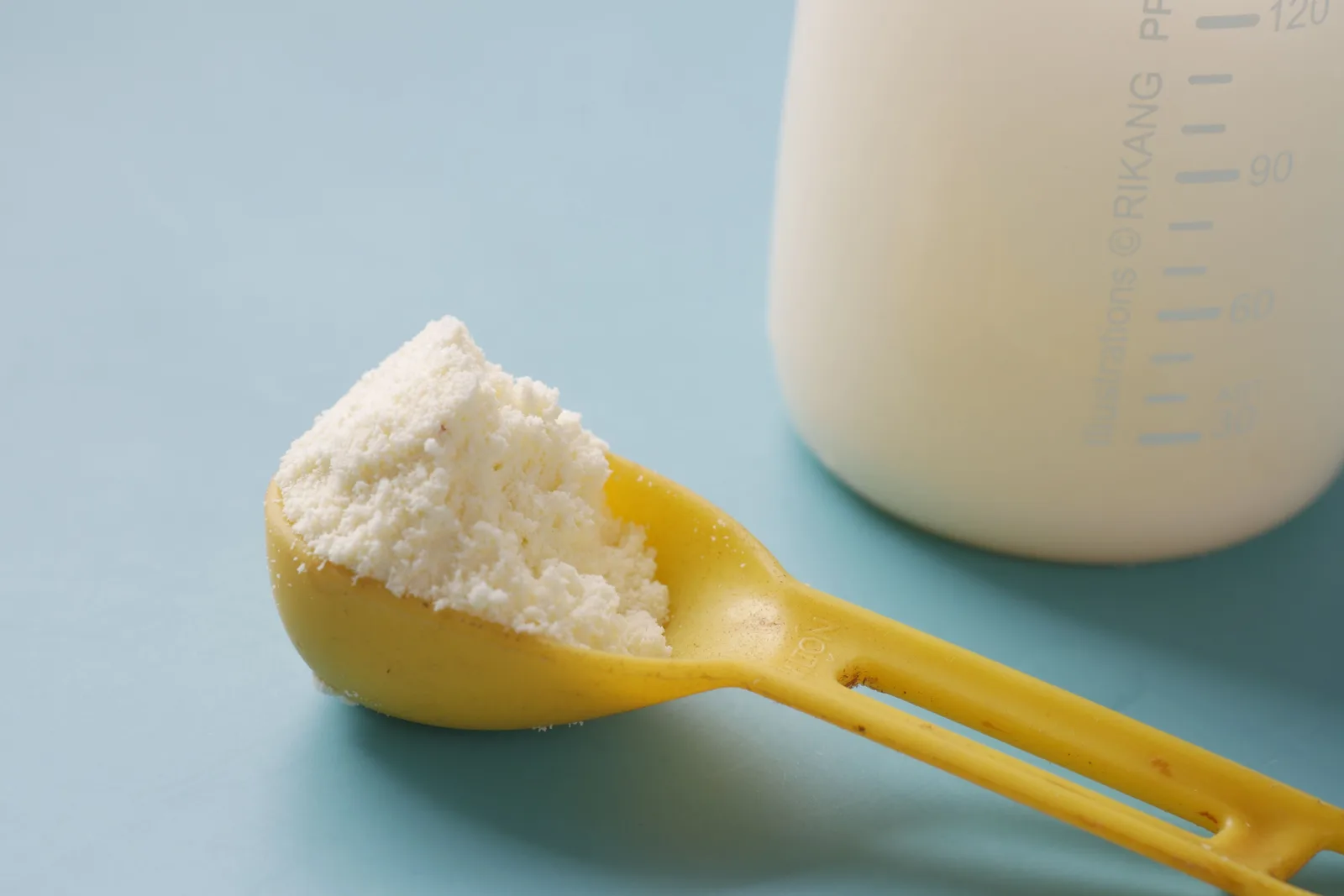 Tableau quantité lait bébé poids